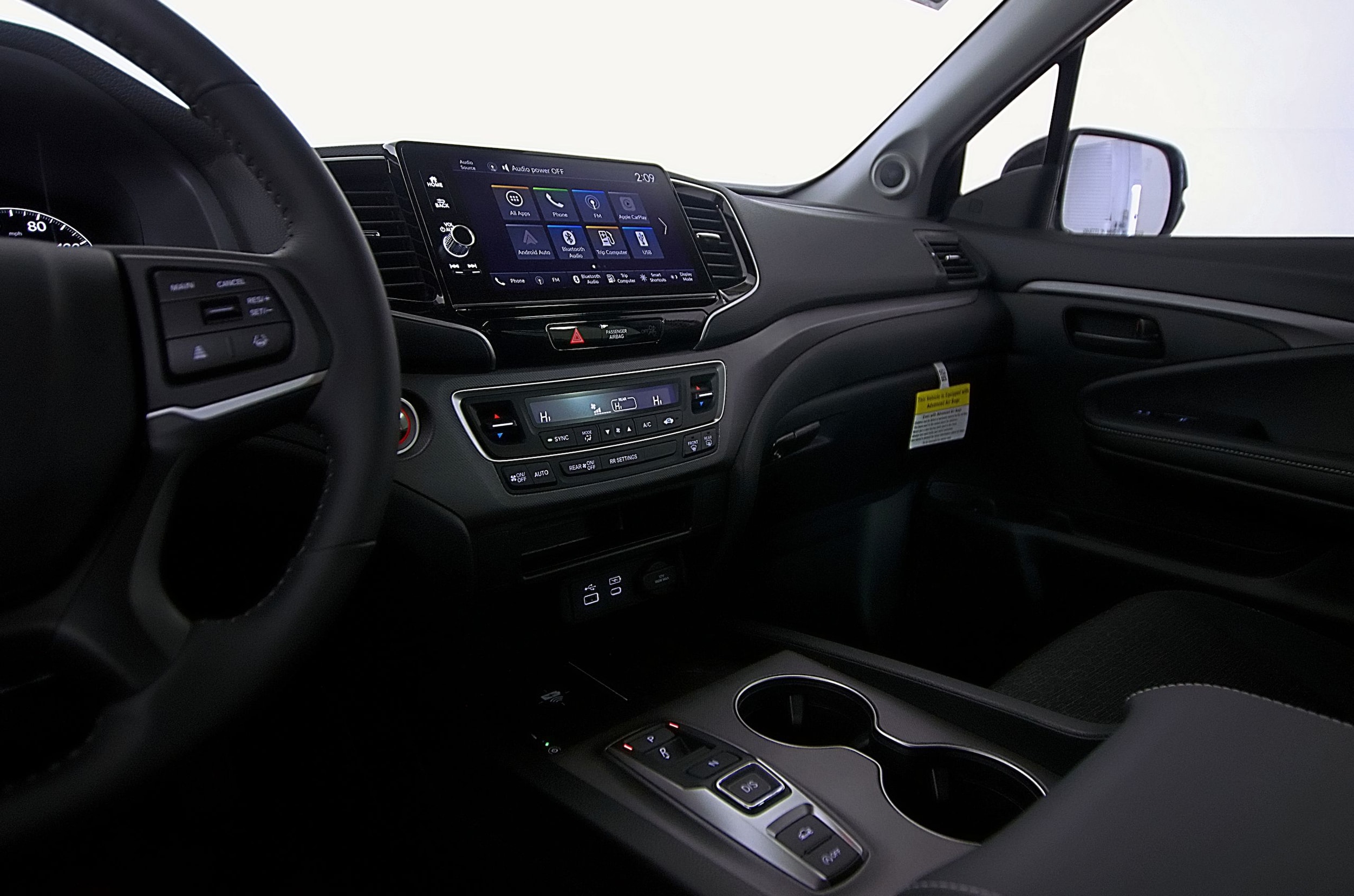 2025 Honda Ridgeline Sport - Photo 24