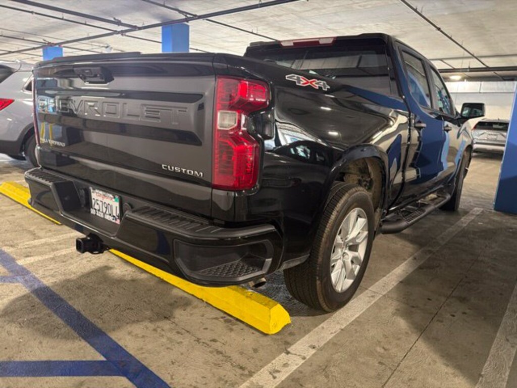 Used 2026 Chevrolet Silverado 1500 Custom Truck Crew Cab