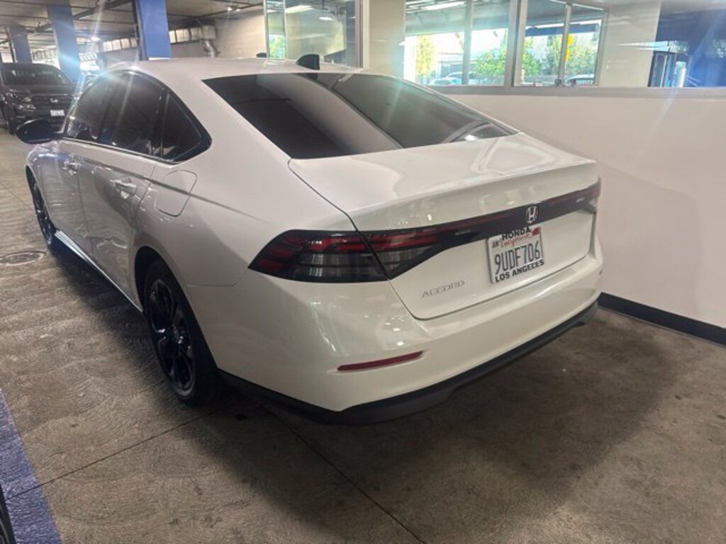 Used 2025 Honda Accord SE Sedan