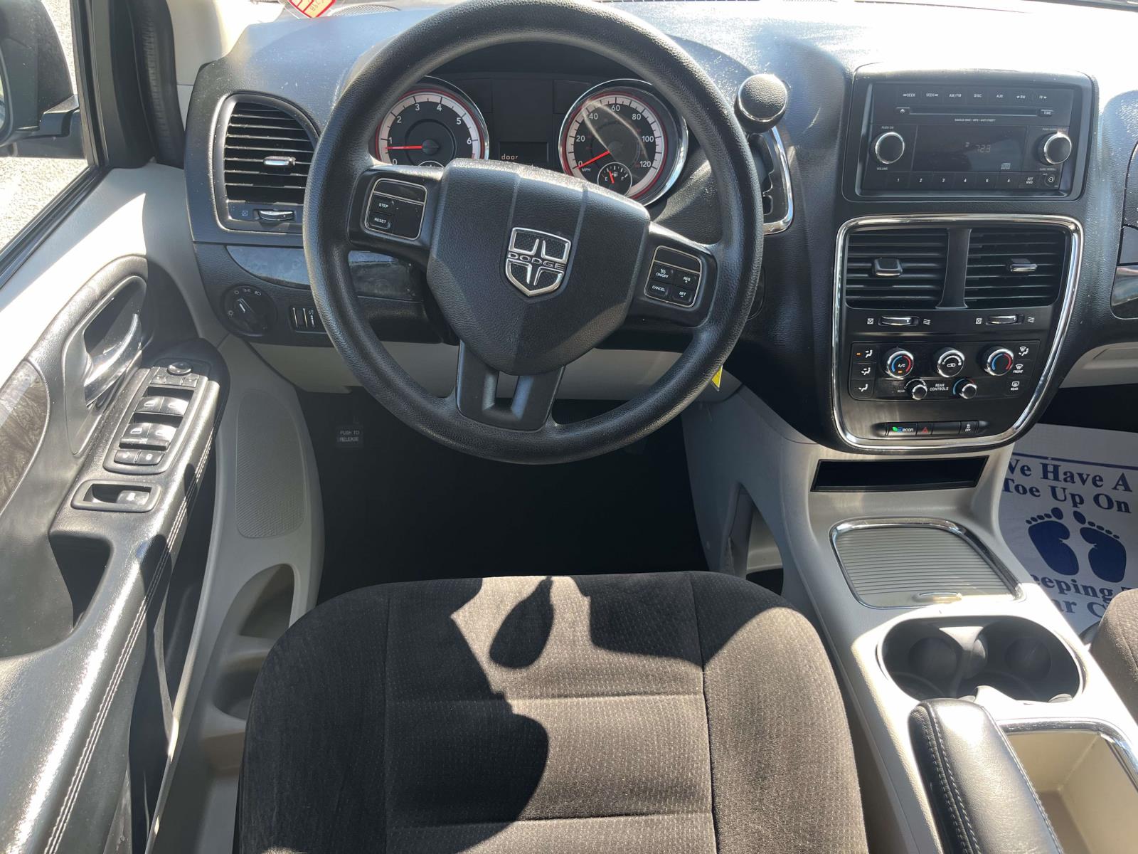 2014 Dodge Grand Caravan SXT - Photo 12