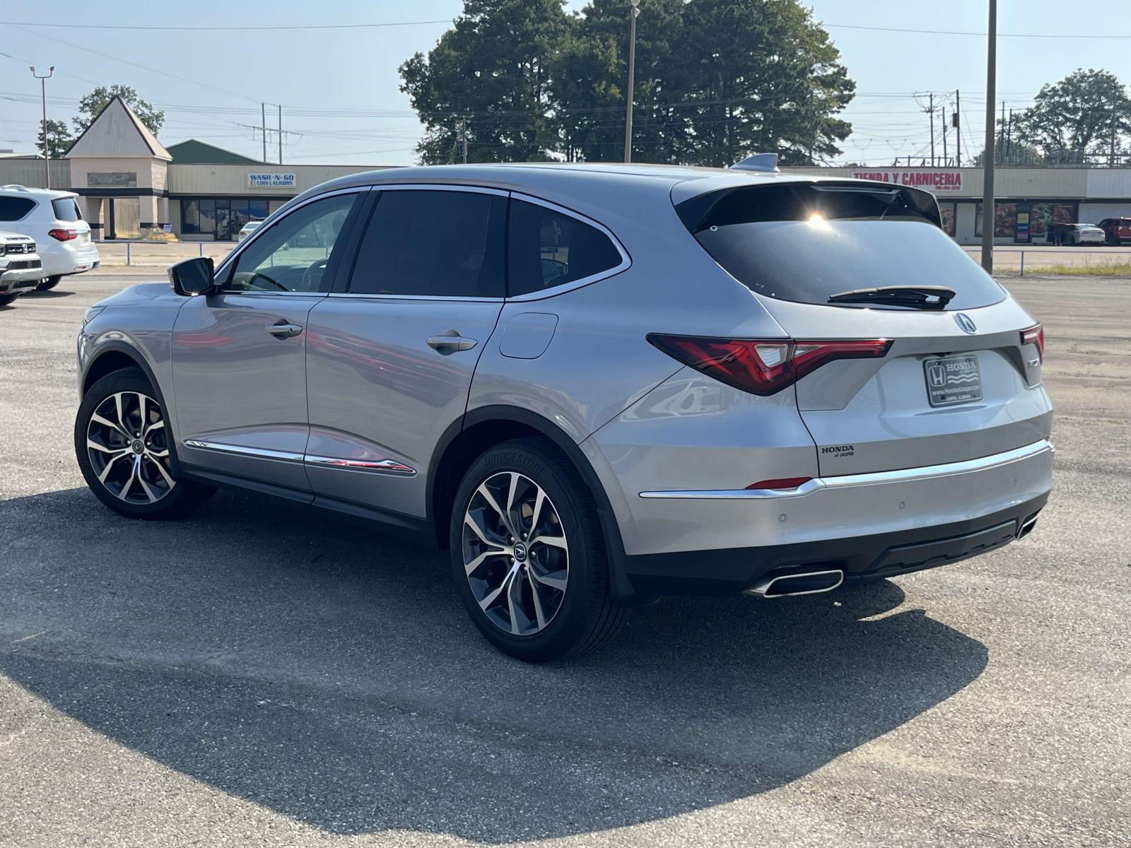 Used 2024 Acura MDX FWD w/Technology Package Sport Utility