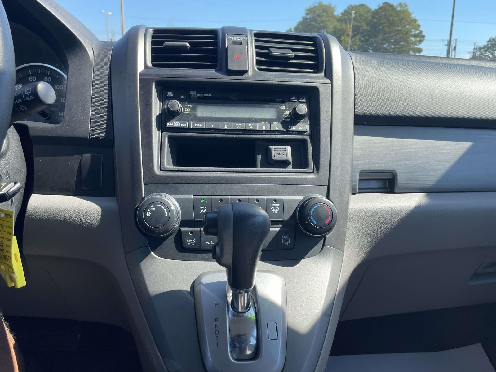 2011 Honda CR-V LX - Photo 20