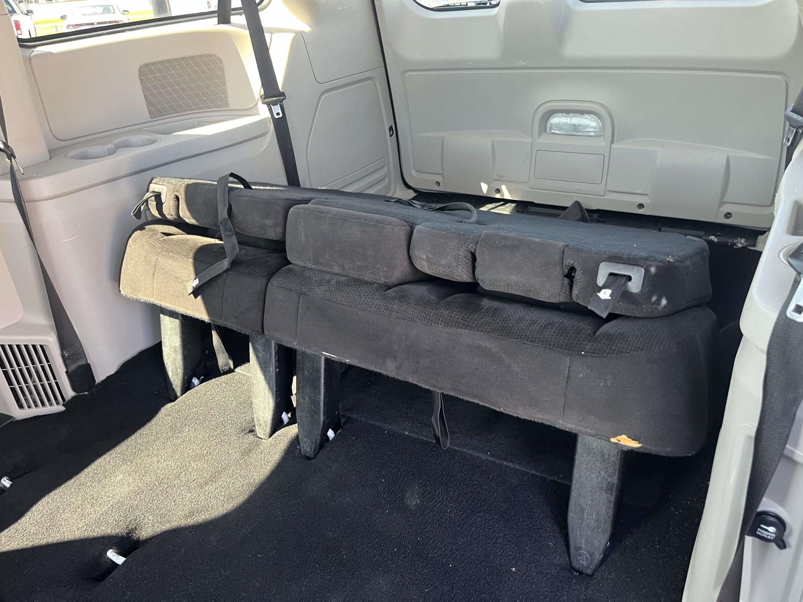 2014 Dodge Grand Caravan SXT - Photo 11