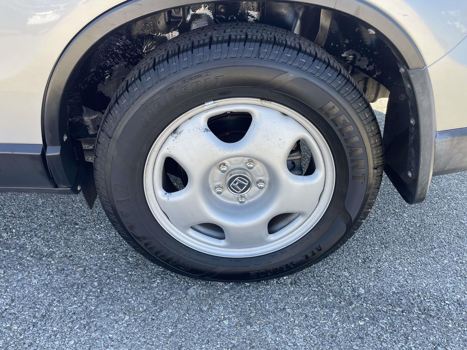 2011 Honda CR-V LX - Photo 9