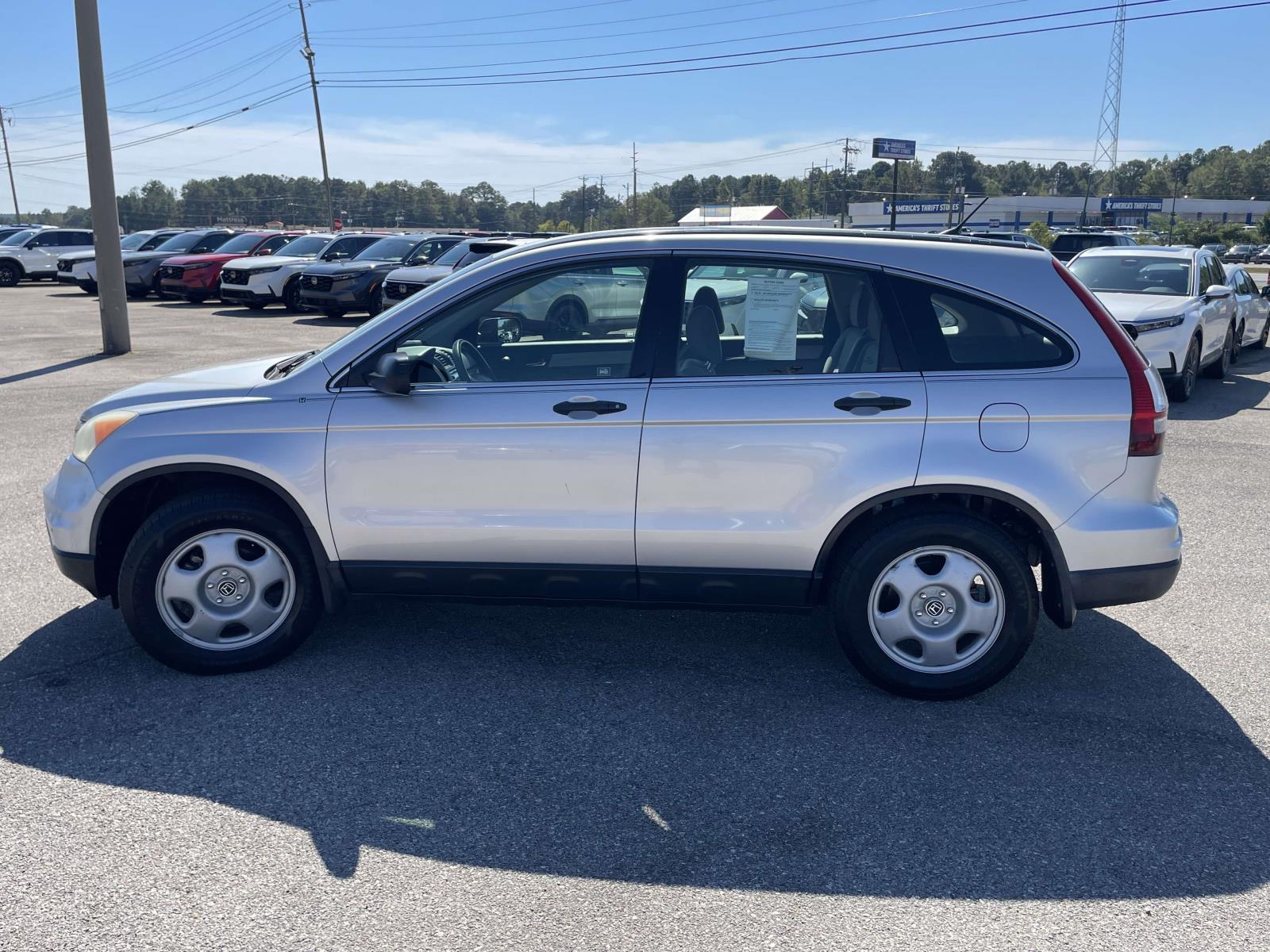 2011 Honda CR-V LX - Photo 6