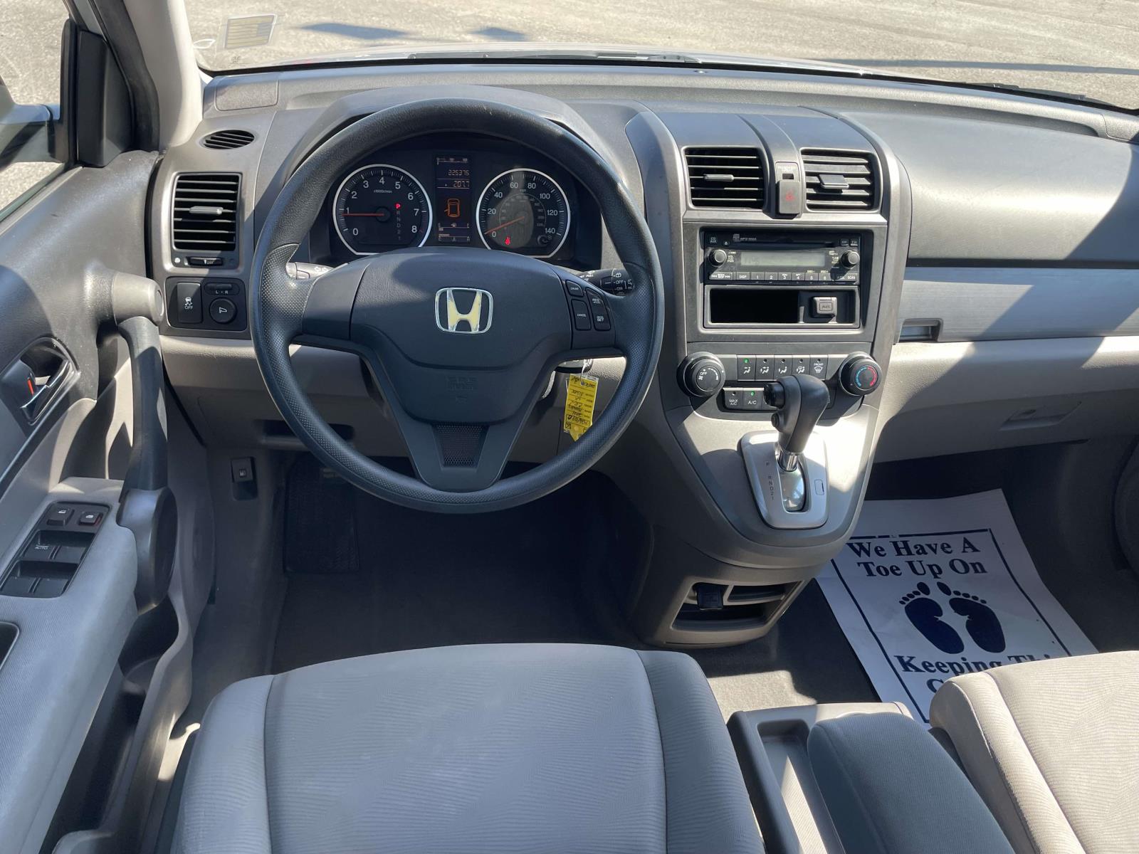 2011 Honda CR-V LX - Photo 12