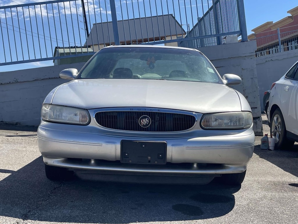 Used 2003 Buick Century SDN CUSTOM Car