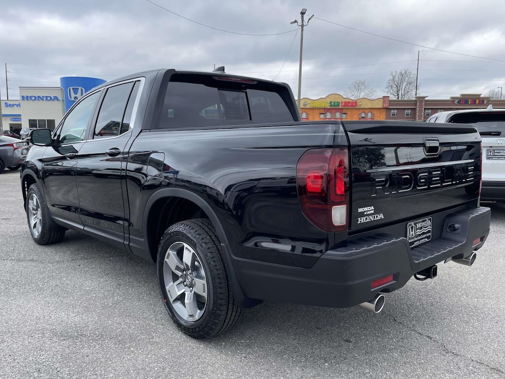 New 2026 Honda Ridgeline RTL AWD Crew Cab Pickup