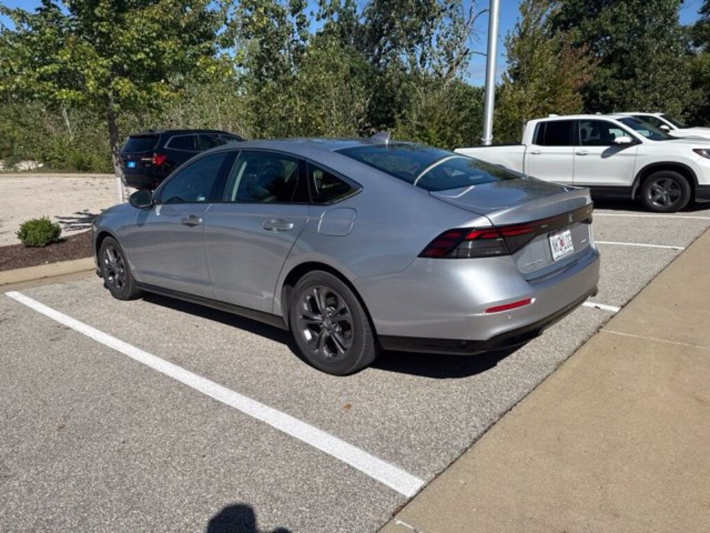 Used 2025 Honda Accord Hybrid EX-L Sedan
