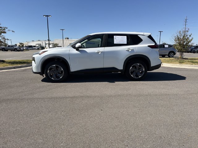 Used 2024 Nissan Rogue SV SUV