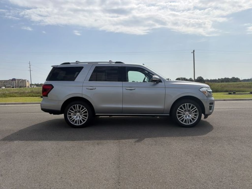 Used 2024 Ford Expedition Limited SUV