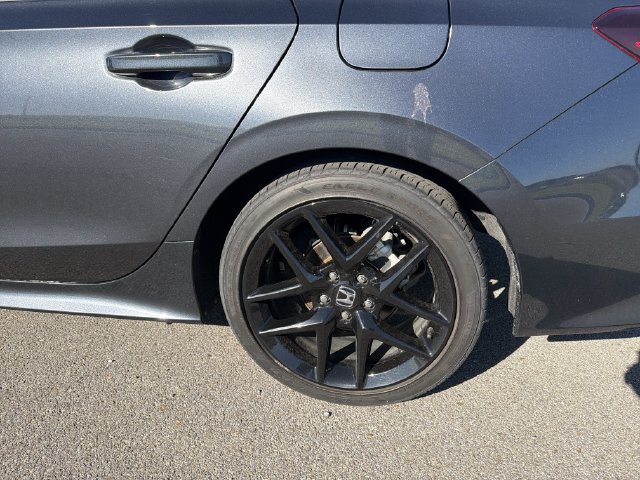 2025 Honda Civic Sport - Photo 19