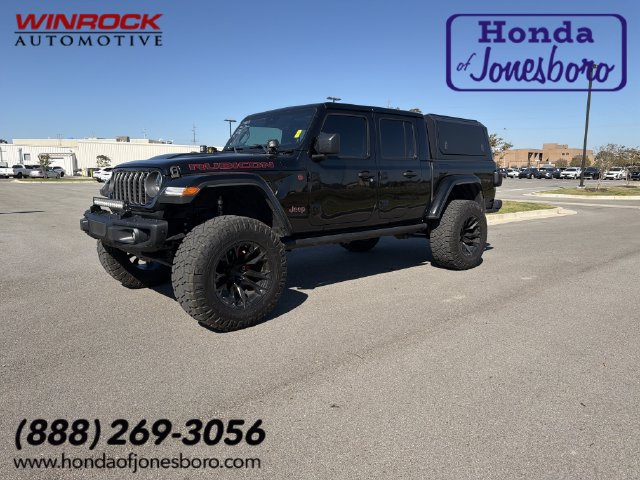 2025 Jeep Gladiator