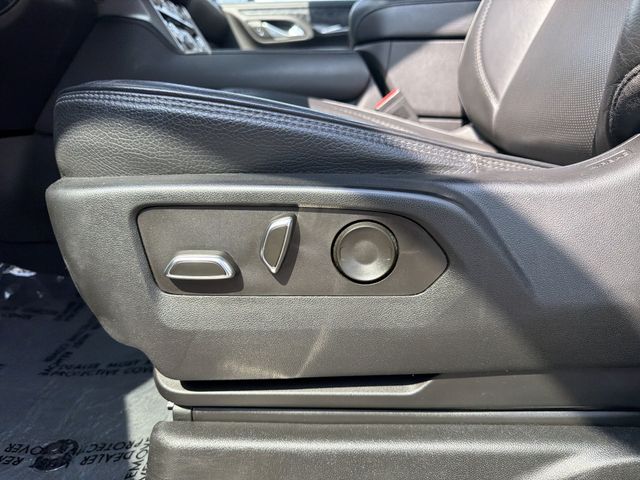 2023 GMC Yukon Denali - Photo 10