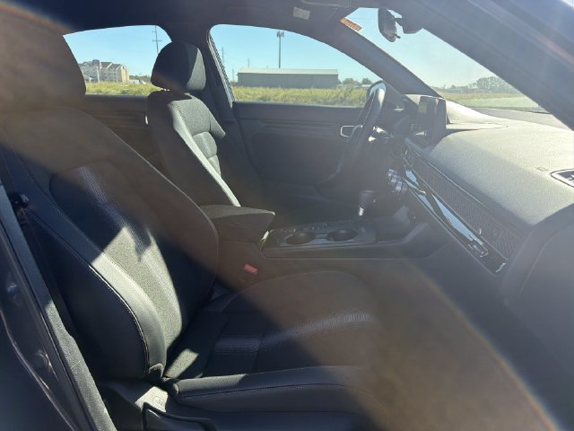 2025 Honda Civic Sport - Photo 13