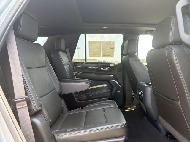 2023 GMC Yukon Denali - Photo 16