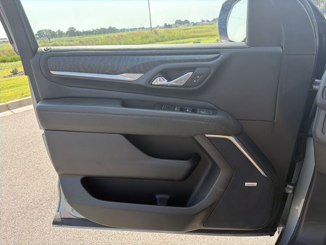2023 GMC Yukon Denali - Photo 37