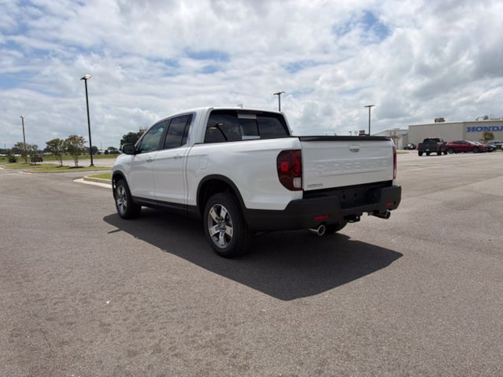 New 2026 Honda Ridgeline RTL Truck