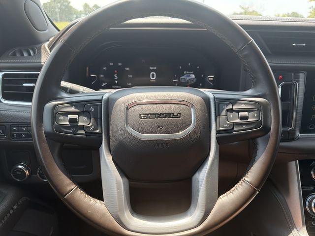 2023 GMC Yukon Denali - Photo 28