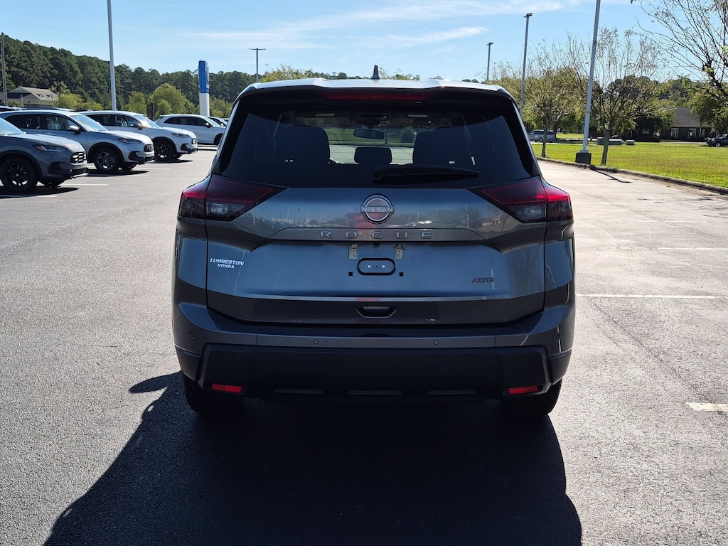 Used 2025 Nissan Rogue SV SUV