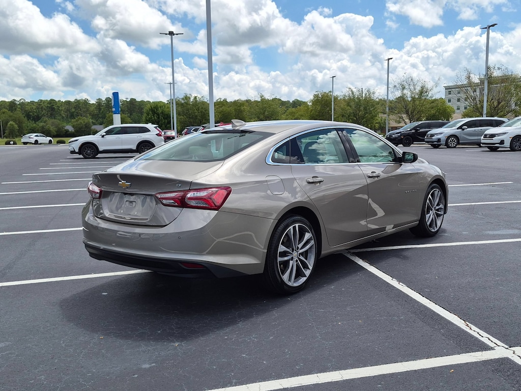 Used 2024 Chevrolet Malibu 2LT Sedan