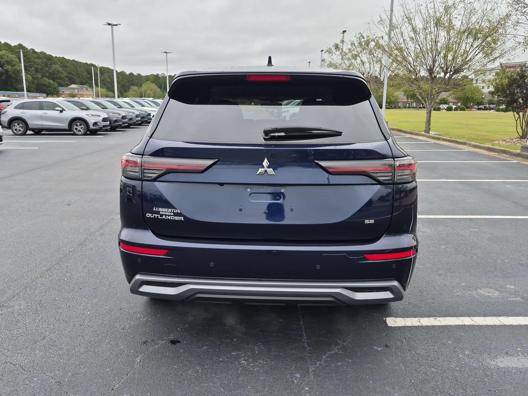 Used 2025 Mitsubishi Outlander SE SUV