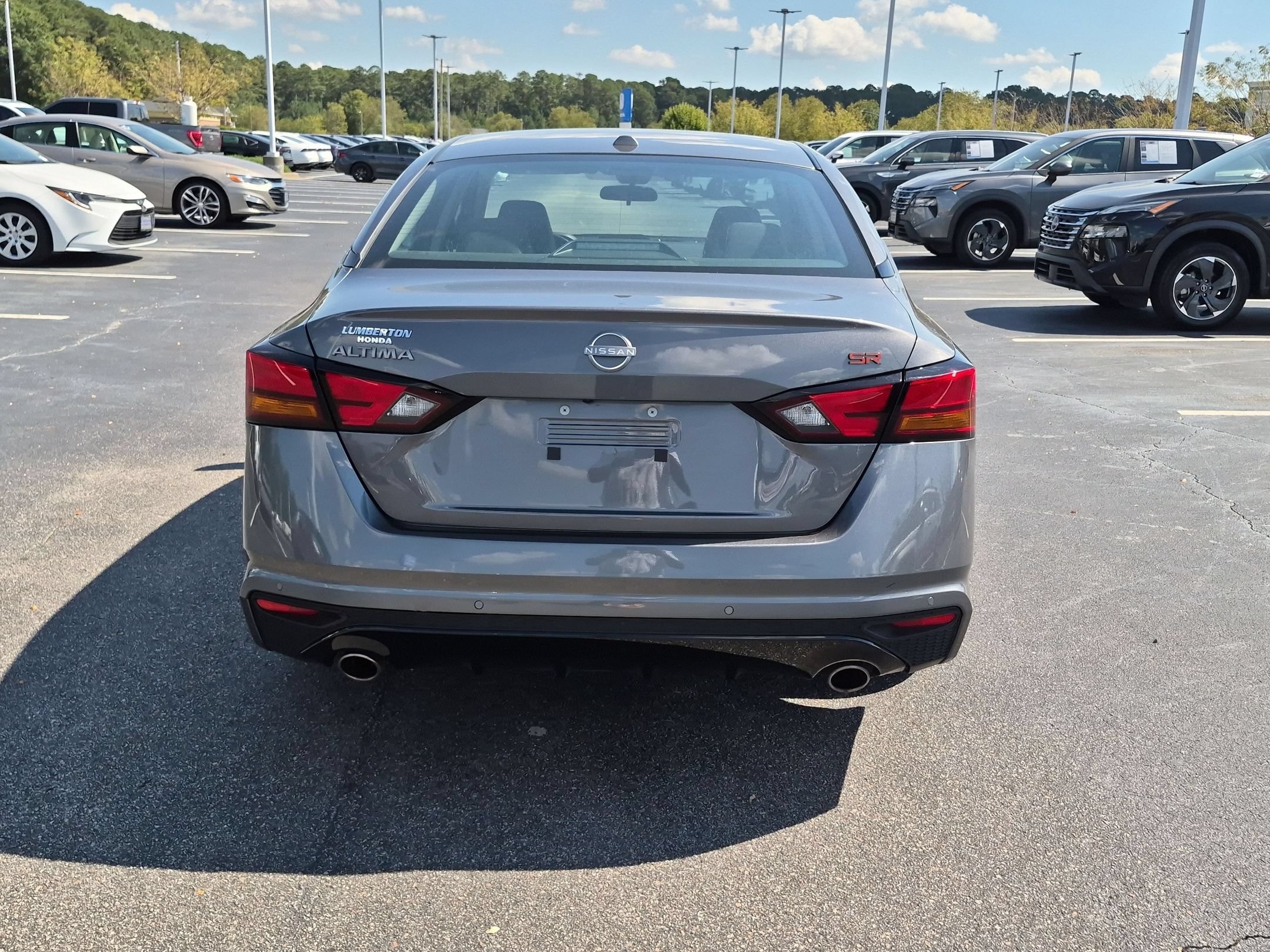 Used 2025 Nissan Altima SR Sedan