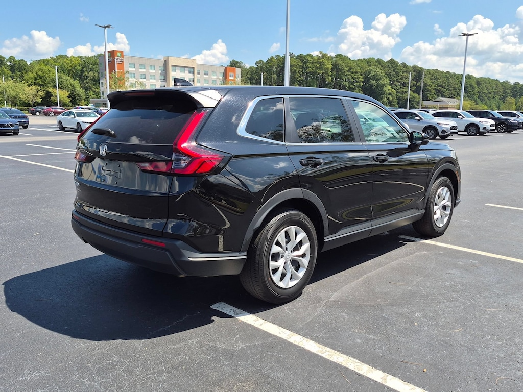 Used 2025 Honda CR-V LX SUV
