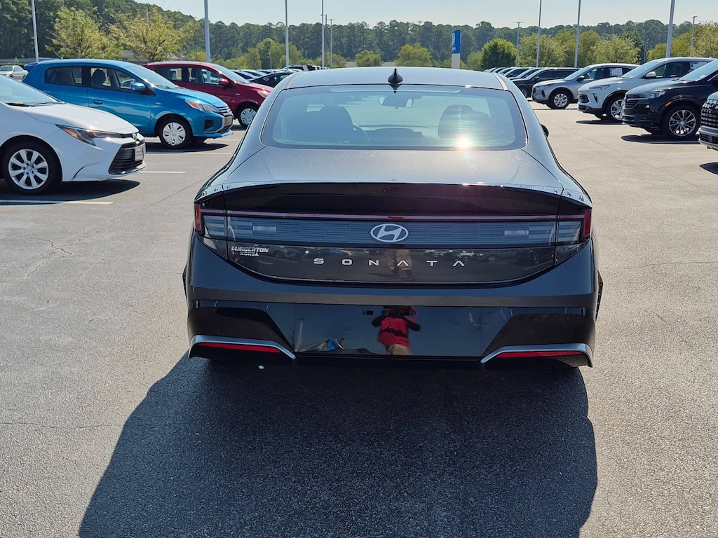 Used 2025 Hyundai Sonata SEL Sedan