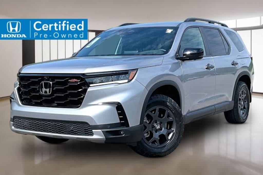 Certified 2025 Honda Pilot TrailSport SUV