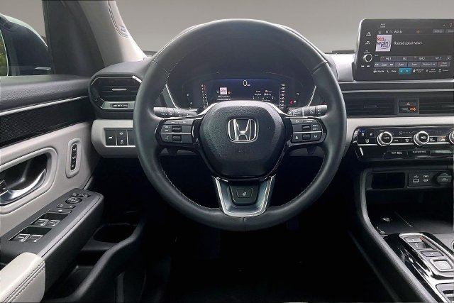 2025 Honda Pilot Elite - Photo 8