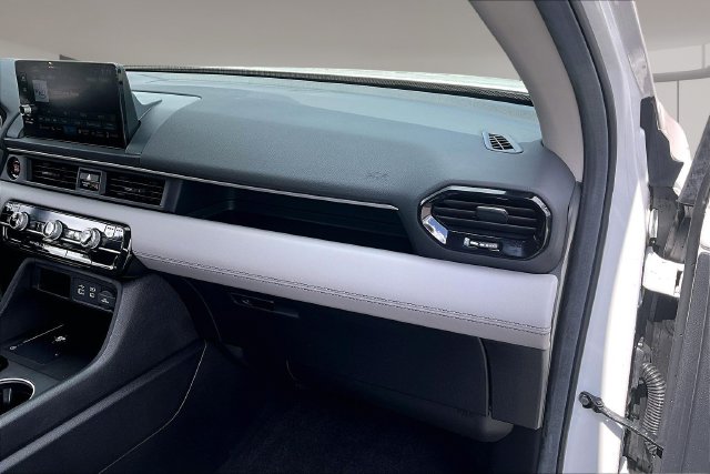 2025 Honda Pilot Elite - Photo 24