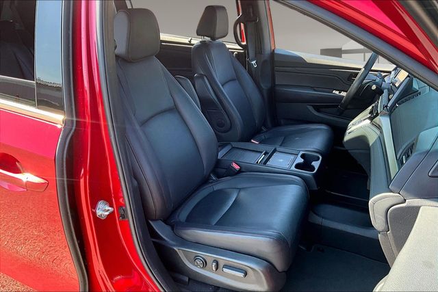 2025 Honda Odyssey Sport L - Photo 27