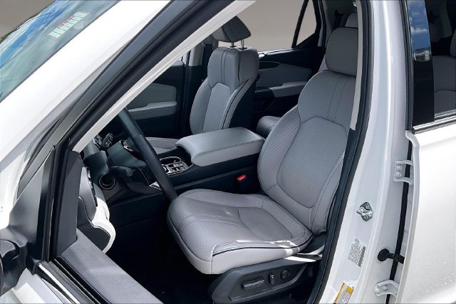 2025 Honda Pilot Elite - Photo 20