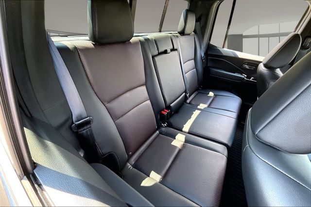 2022 Honda Ridgeline Black Edition - Photo 23