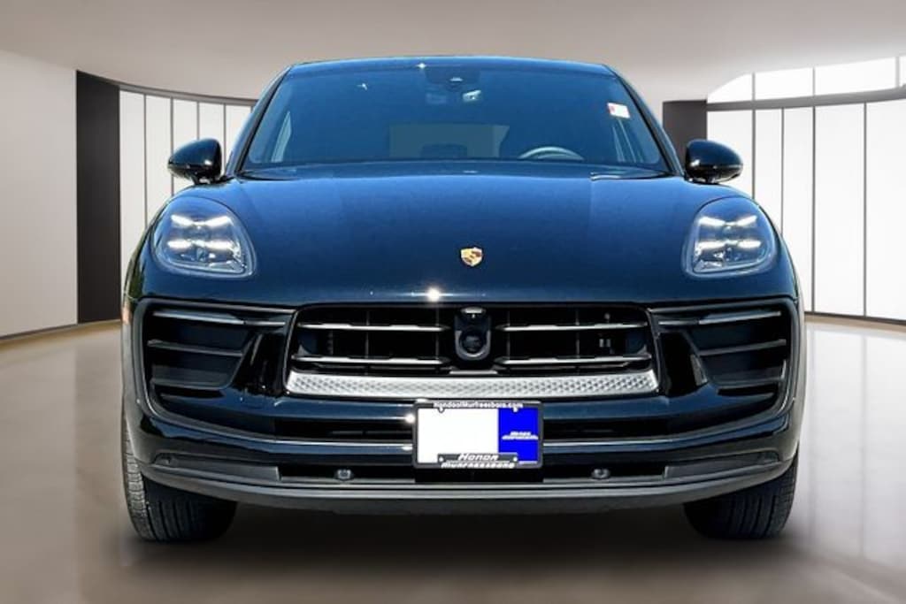 Used 2026 Porsche Macan Base SUV
