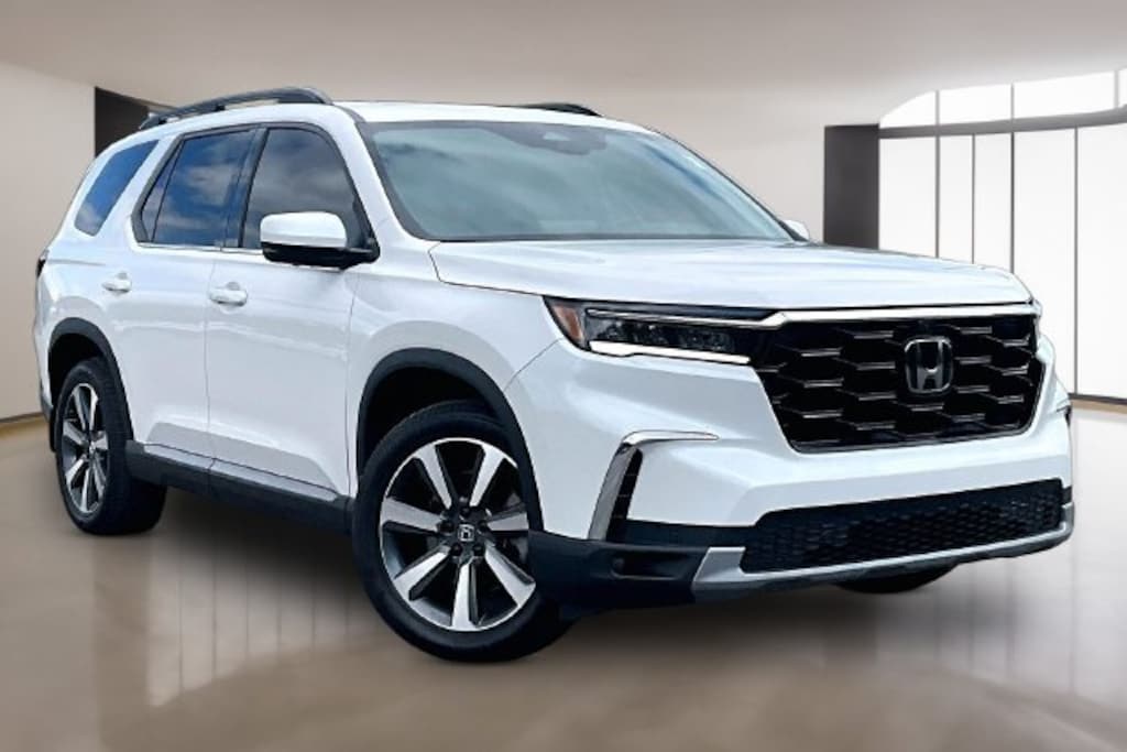Certified 2025 Honda Pilot Elite SUV