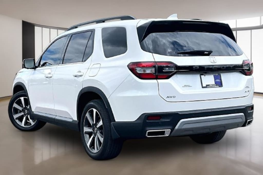 Certified 2025 Honda Pilot Elite SUV