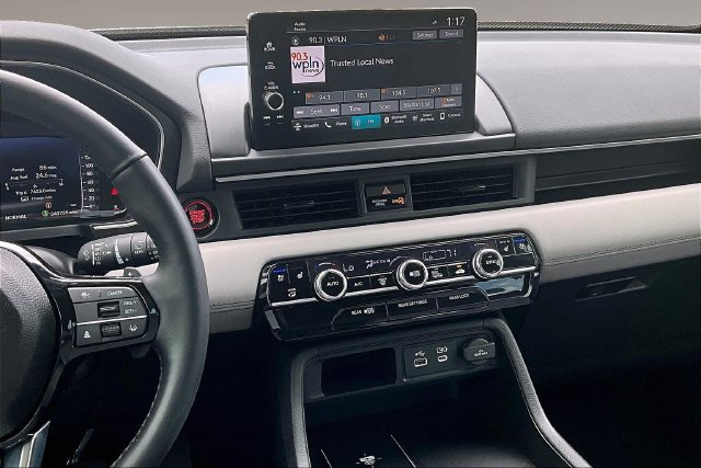 2025 Honda Pilot Elite - Photo 9