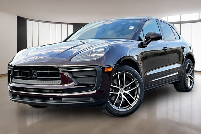 2025 Porsche Macan