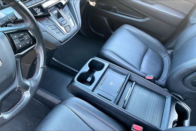 2025 Honda Odyssey Sport L - Photo 18