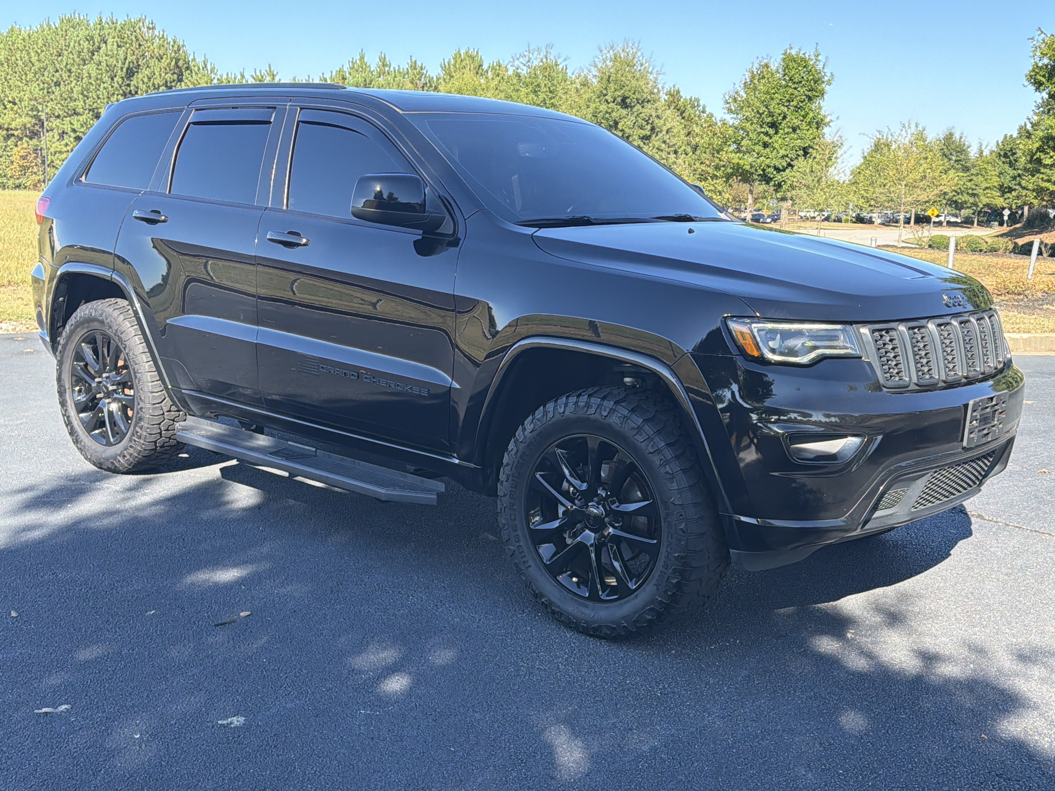 Used 2020 Jeep Grand Cherokee Altitude SUV
