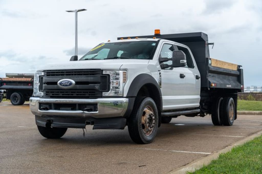 Used 2018 Ford F-550SD XL Chassis