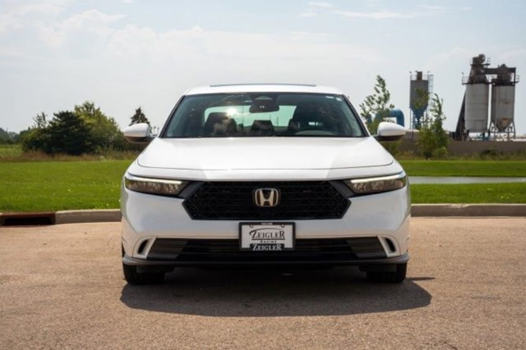 Used 2023 Honda Accord EX Sedan