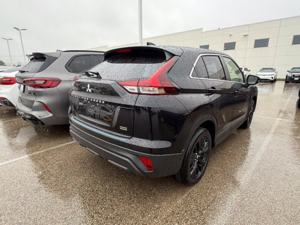 Used 2022 Mitsubishi Eclipse Cross LE CUV