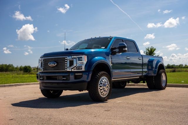 Used 2022 Ford F-450SD Platinum Truck