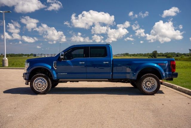 Used 2022 Ford F-450SD Platinum Truck