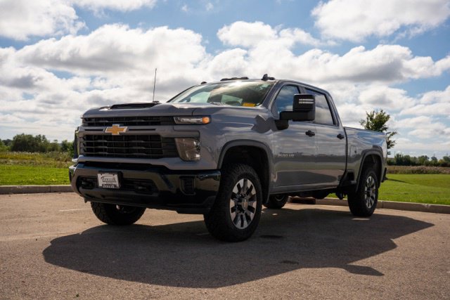 Used 2024 Chevrolet Silverado 2500HD Custom Truck