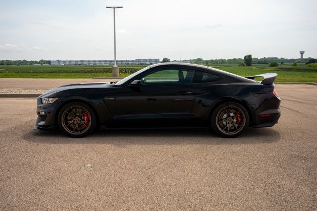 Used 2016 Ford Mustang Shelby GT350R Coupe