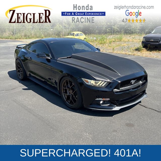  Ford Mustang